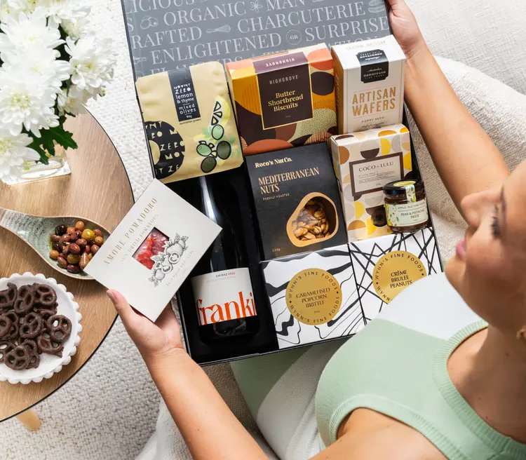 Corporate Gift Hampers Melbourne: Stylish and Memorable Options